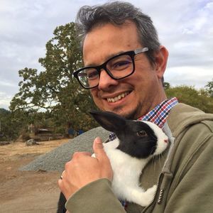 Meet your Posher, Troy